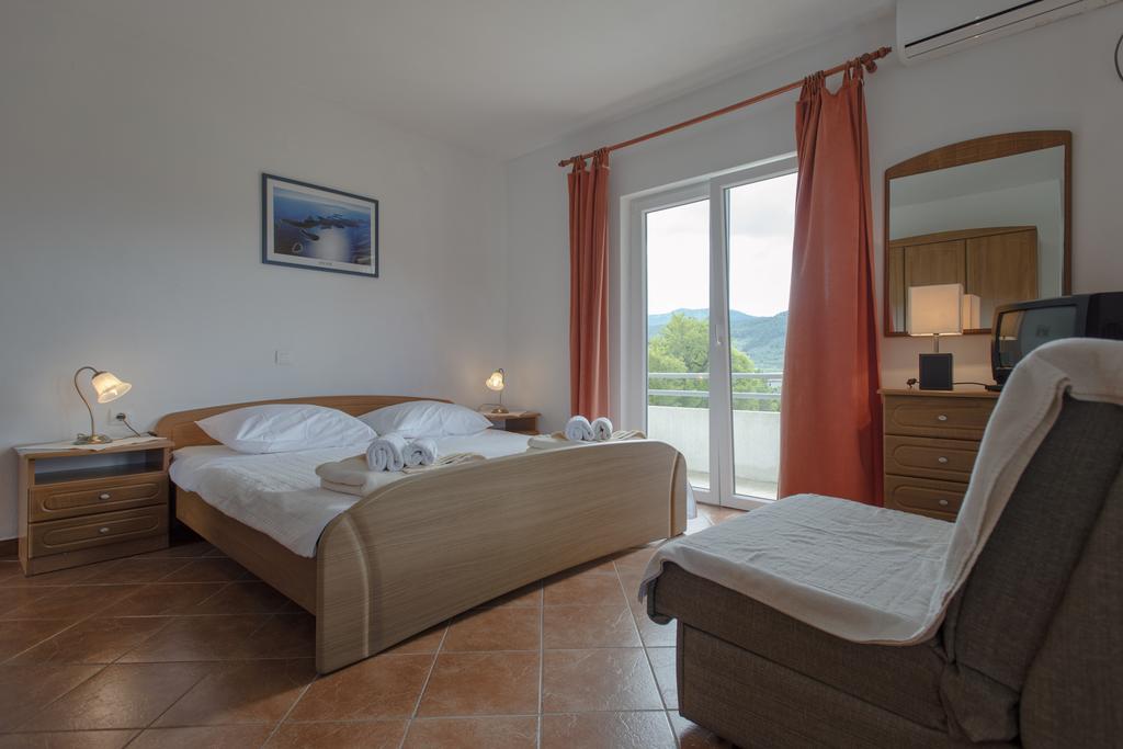 Apartments Marković Stari Grad  Kamer foto